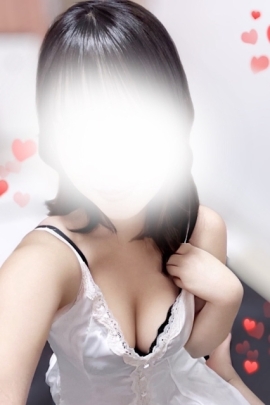 小島　みやび