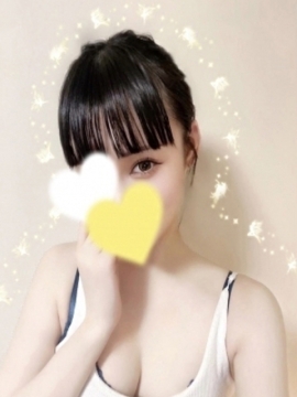 三上 りな