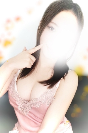 観月　うらら
