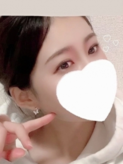 Pure White (ピュアホワイト) 前田 紗希