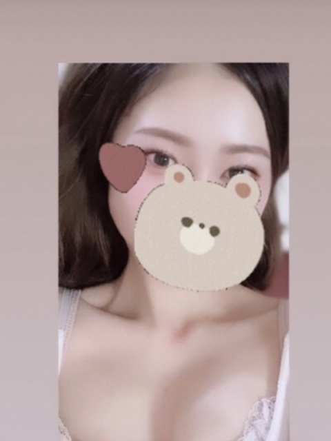 Pure White (ピュアホワイト) 前田 紗希